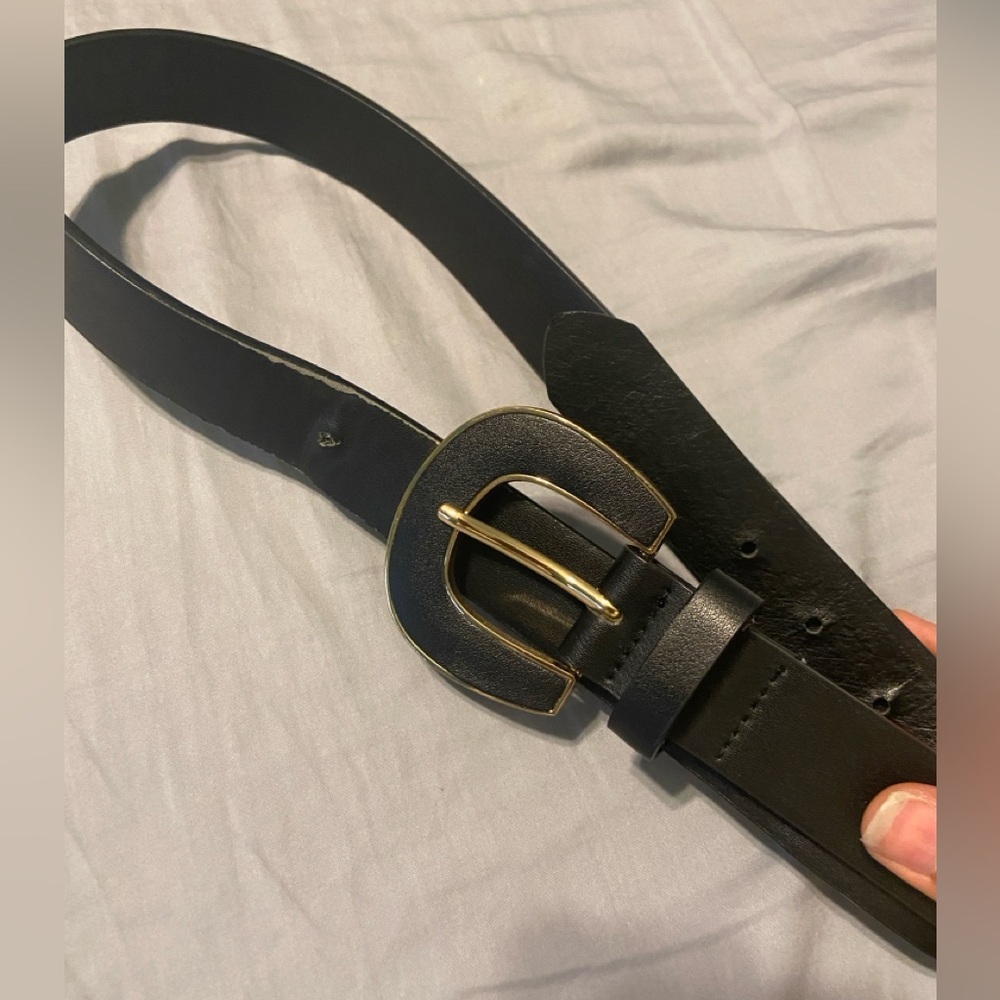 89cm Classic & Timeless Gold Buckle Faux Realistic Leather Belt